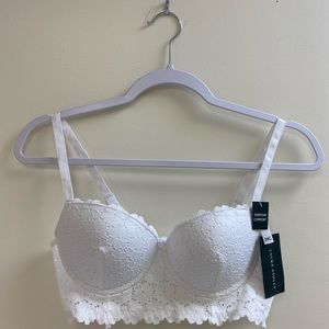 NWT Lauren Ashley lace bra
